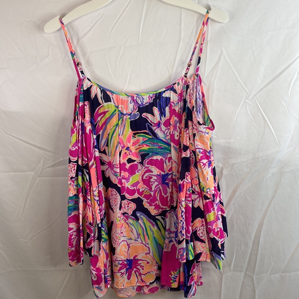Lilly Pulitzer Alanna Top Cold Shoulder size medium EUC - Hard to find - Picture 4 of 12